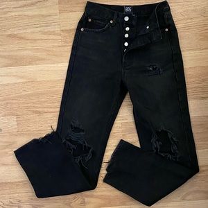 BDG distressed jeans NWT